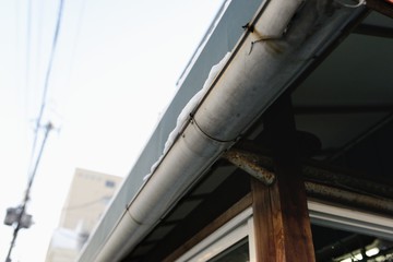 2. 雨樋の劣化サイン